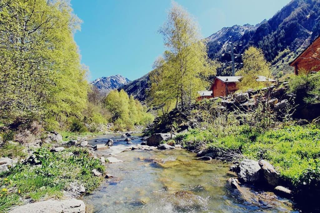 Chalet 6B Dans Les Pyrenees Proche D'Andorre LʼHospitalet-près-lʼAndorre Exterior foto