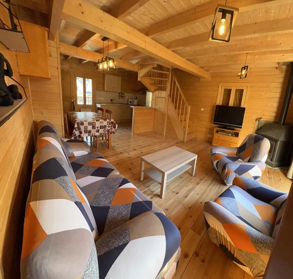 Chalet 6B Dans Les Pyrenees Proche D'Andorre LʼHospitalet-près-lʼAndorre Exterior foto