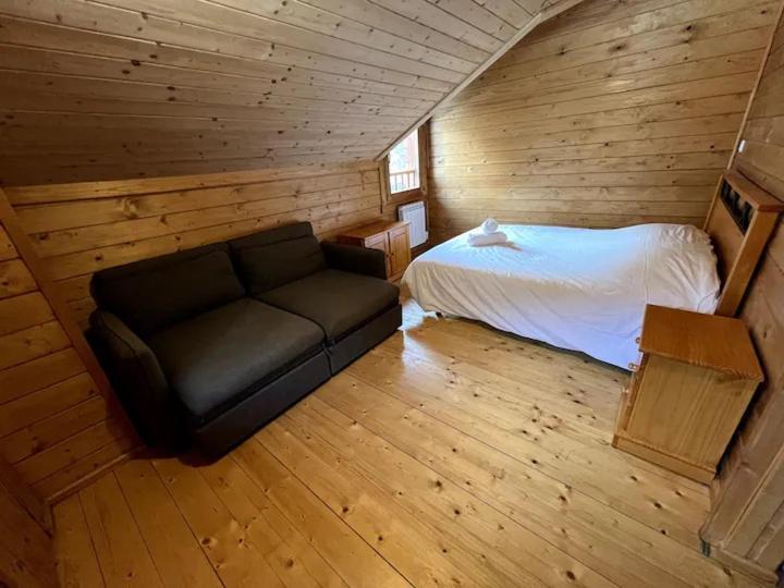 Chalet 6B Dans Les Pyrenees Proche D'Andorre LʼHospitalet-près-lʼAndorre Exterior foto
